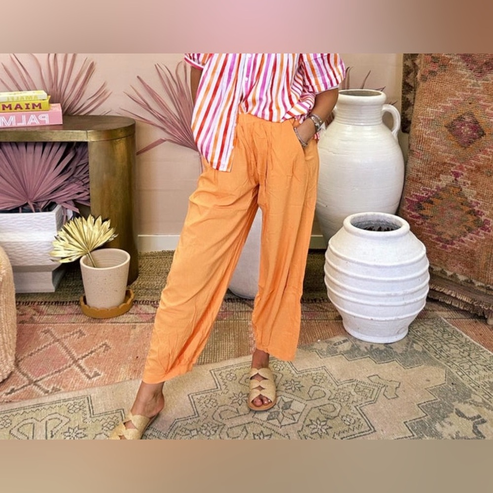 NWT Double Zero Mid-Rise Wide Leg Women’s Pants in Orange.